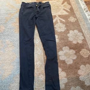 These American Eagle jeans are super super Strachey and a size US 2.